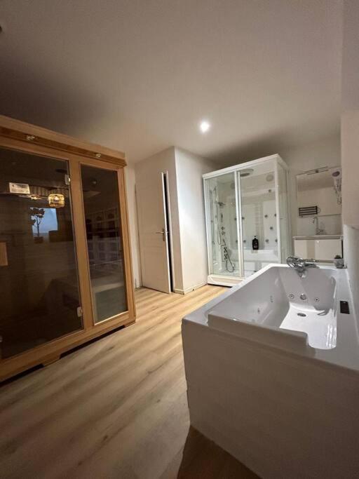 Cellar- Appartement Sous-Sol Atypique Reims Esterno foto